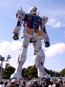 El Gundam de 18 metros